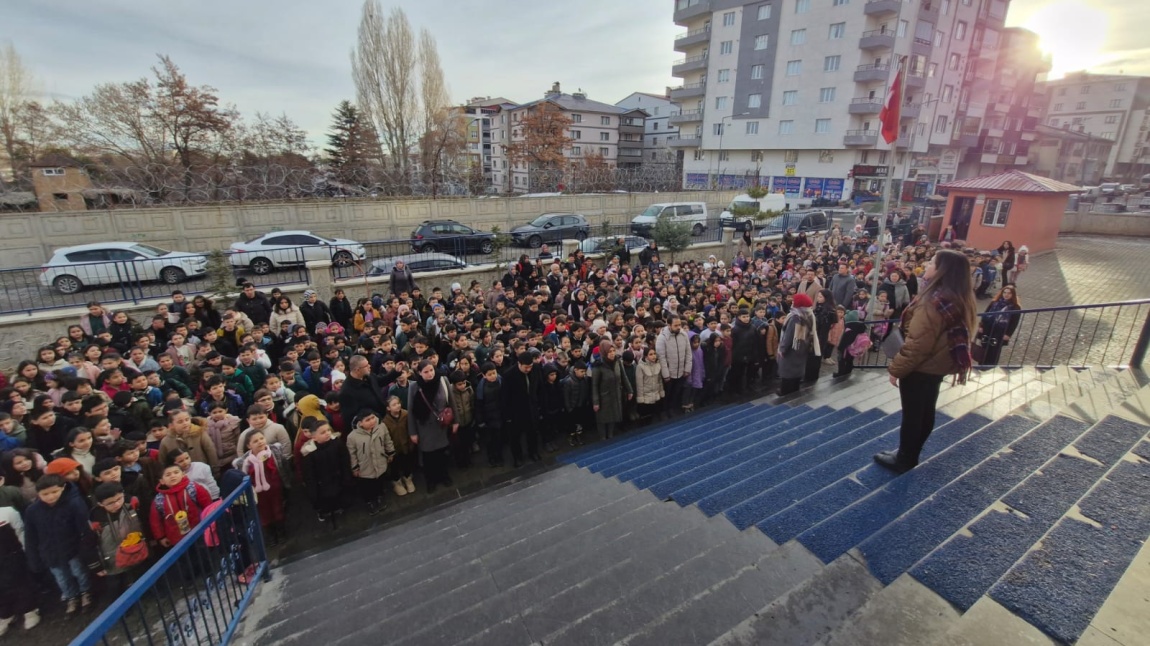 İlçe Milli Eğitim Şube Müdürümüzden Okulumuza Ziyaret